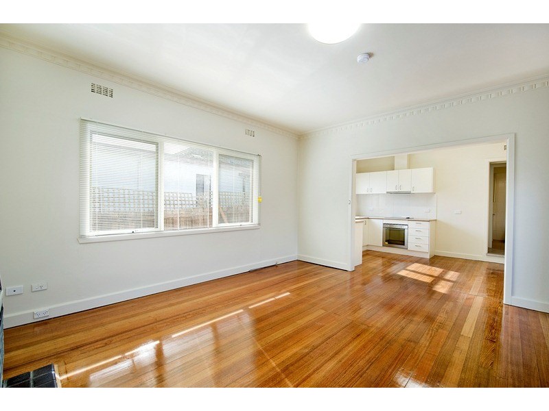 2/34 Wantirna Road, Ringwood VIC 3134