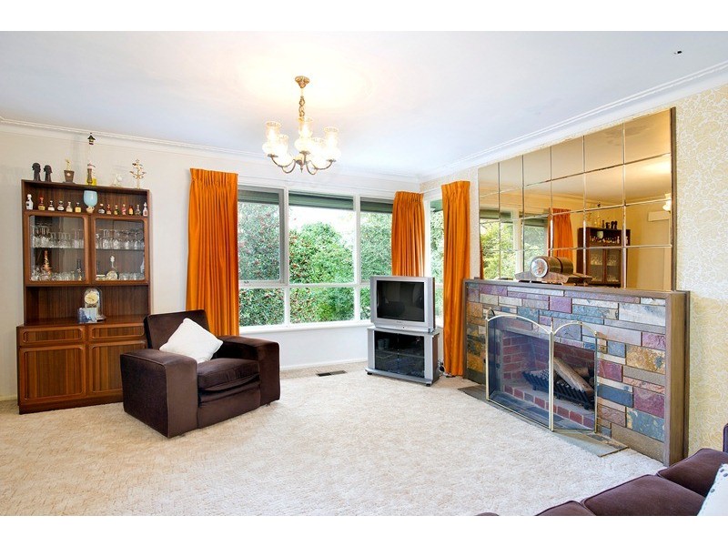 6 Evon Avenue, Ringwood East VIC 3135