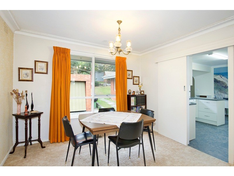 6 Evon Avenue, Ringwood East VIC 3135