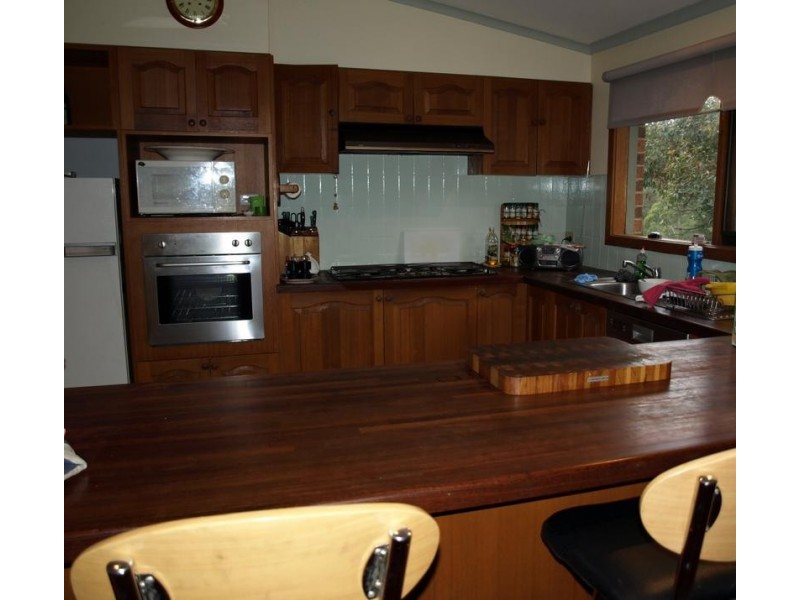 12 Rudolf Court, Ringwood North VIC 3134