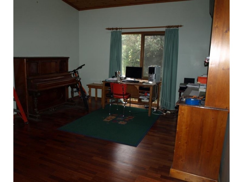 12 Rudolf Court, Ringwood North VIC 3134