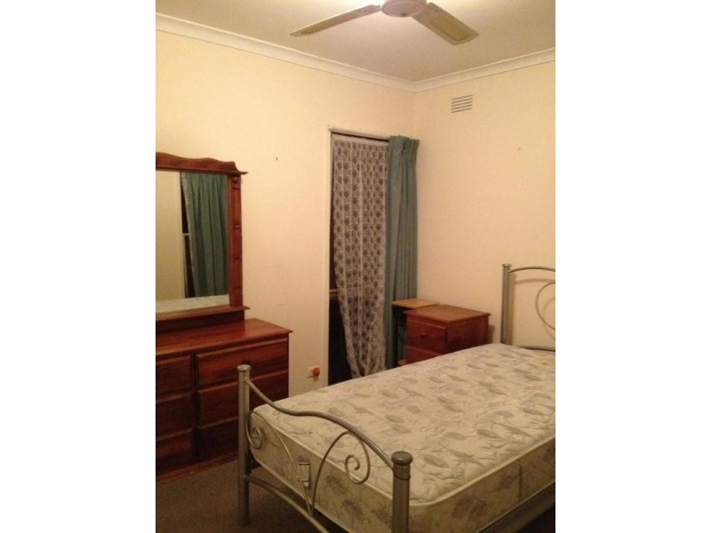 5 Cameron Road, Ringwood North VIC 3134