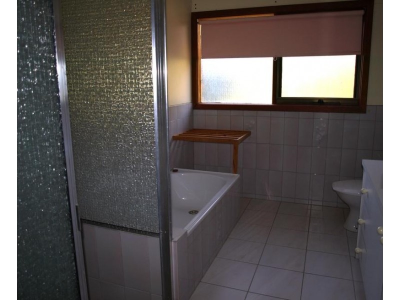 12 Rudolf Court, Ringwood North VIC 3134