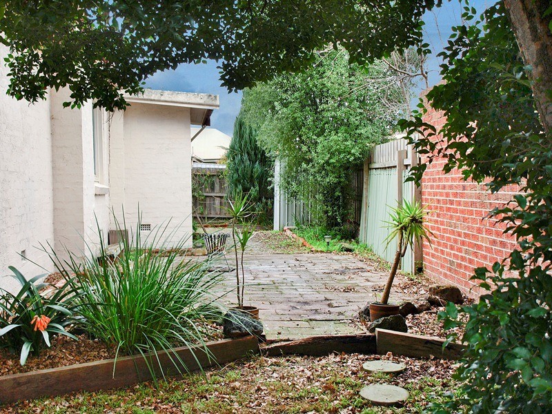 96 Warrandyte Road, Ringwood VIC 3134