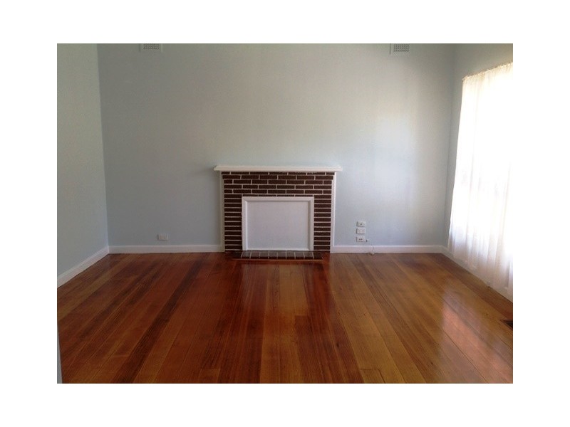 1/8 Maidstone Street, Ringwood VIC 3134