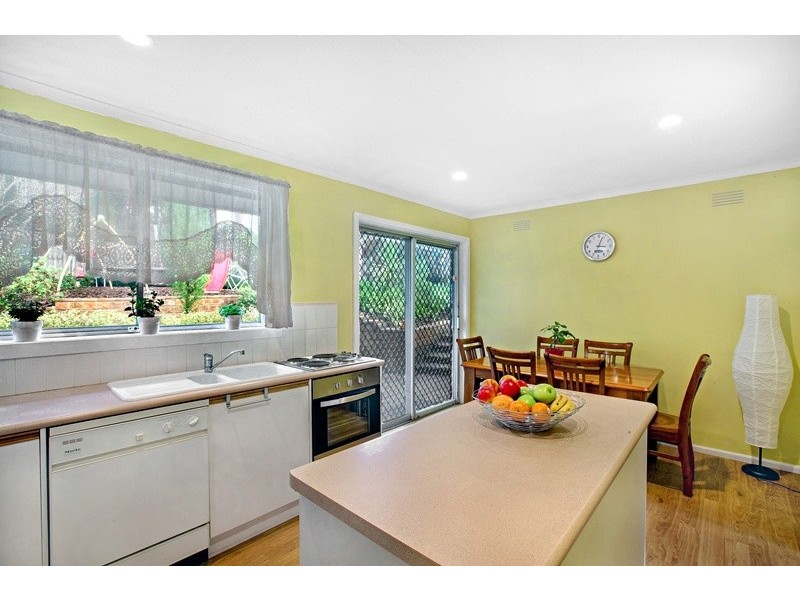 7 San Remo Road, Ringwood North VIC 3134