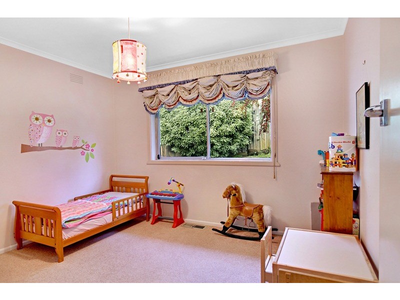 7 San Remo Road, Ringwood North VIC 3134