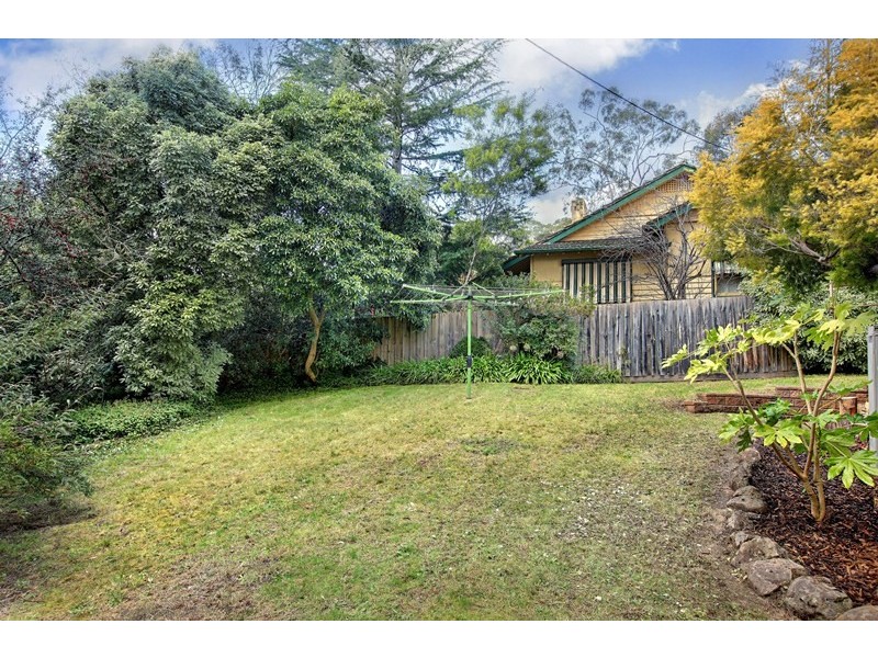 7 San Remo Road, Ringwood North VIC 3134
