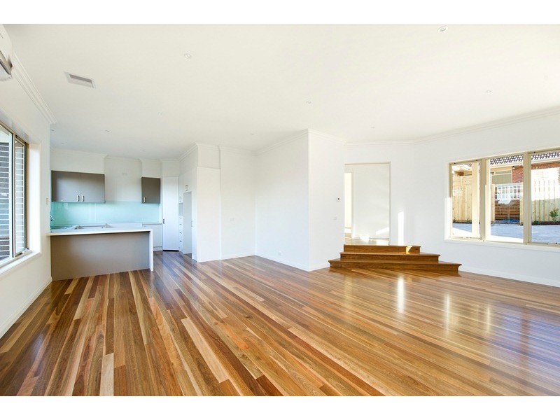 2/128 Warrandyte Road, Ringwood VIC 3134