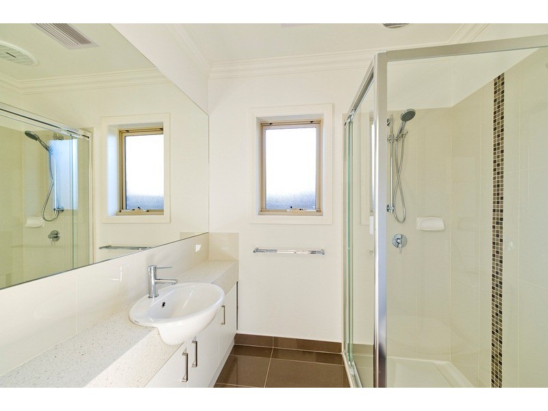 2/128 Warrandyte Road, Ringwood VIC 3134