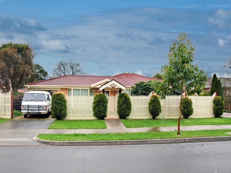 1/26 Haig Street, Croydon VIC 3136