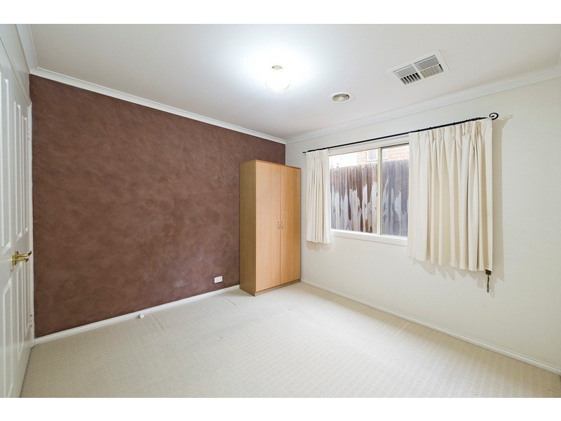 17 Goldentree Drive, Chirnside Park VIC 3116