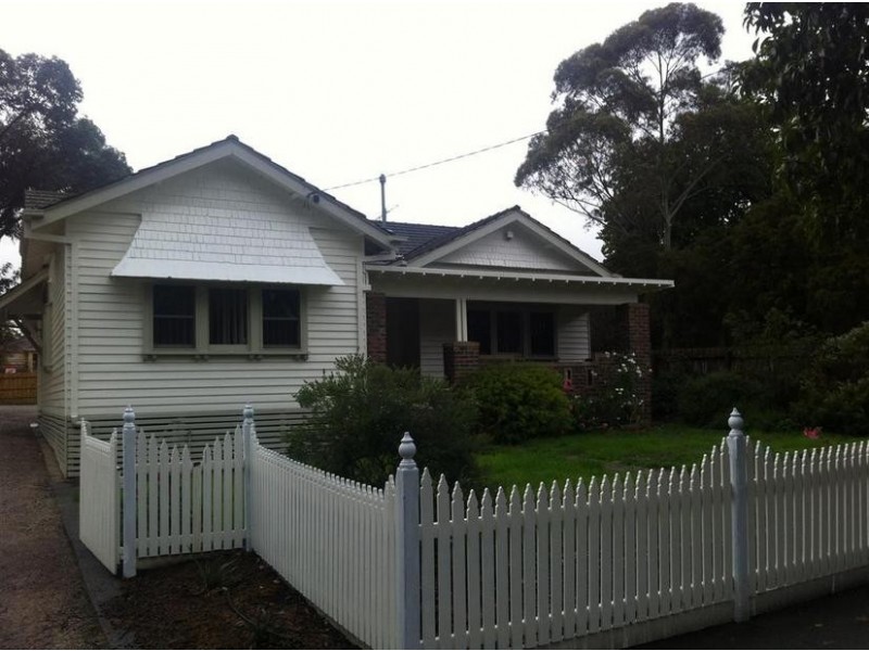 16 Warrandyte Rd, Ringwood VIC 3134