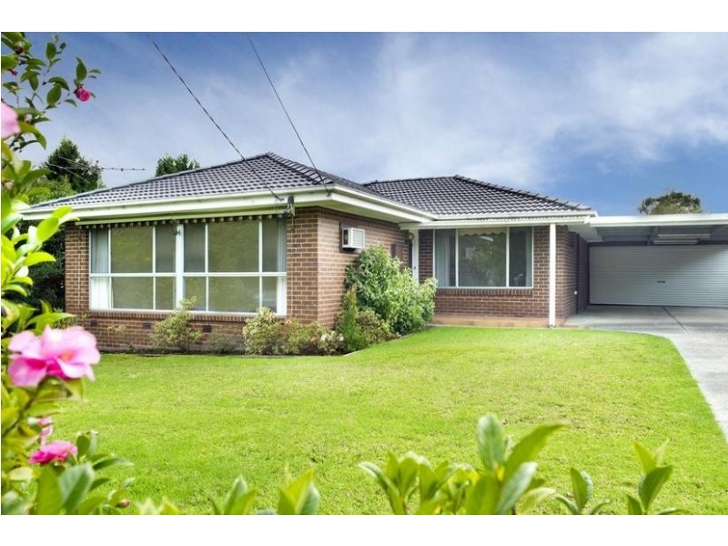 34 Thomas Street, Croydon South VIC 3136