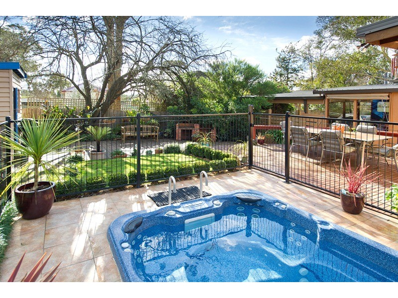 61 Lyons Road, Croydon North VIC 3136