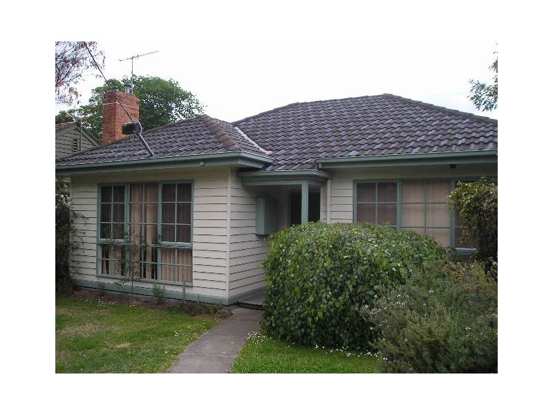 3a Knaith Road, Ringwood East VIC 3135