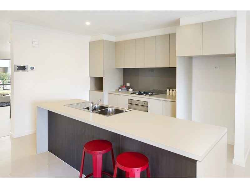 28 Bloom Avenue, Wantirna South VIC 3152