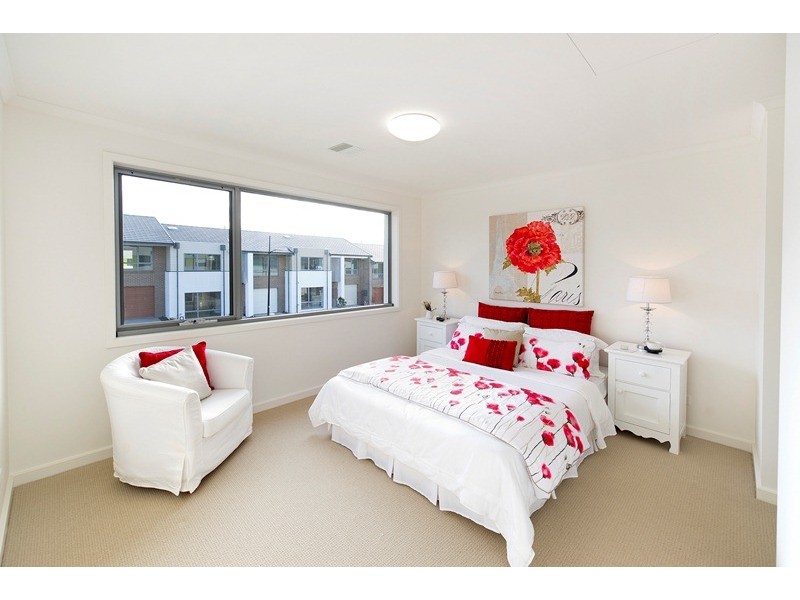 28 Bloom Avenue, Wantirna South VIC 3152