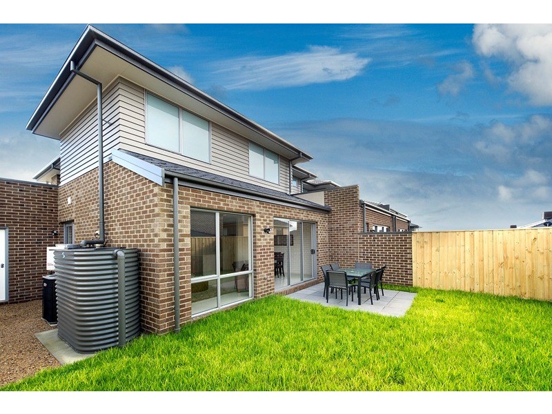 28 Bloom Avenue, Wantirna South VIC 3152