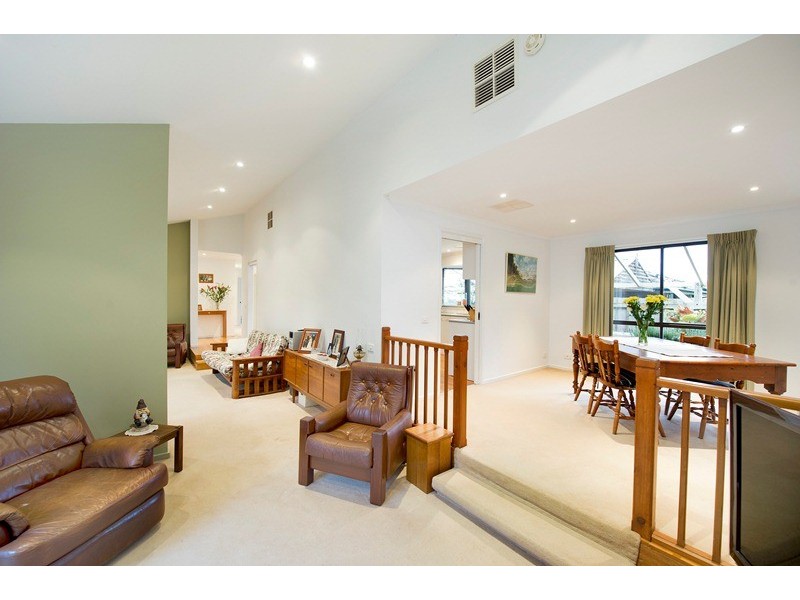 39 Torresdale Drive, Boronia VIC 3155