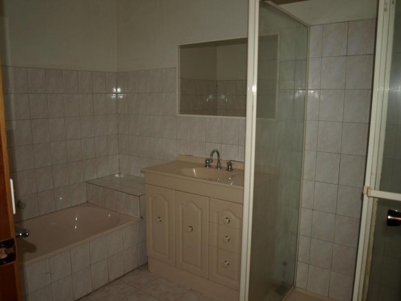 1/94 Warrandyte Road, Ringwood VIC 3134