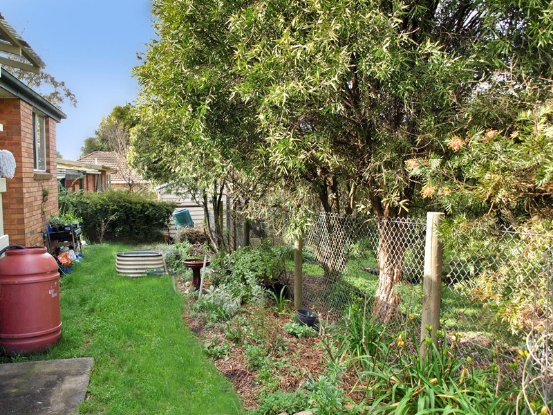 2/63 Bayswater Road, Croydon VIC 3136