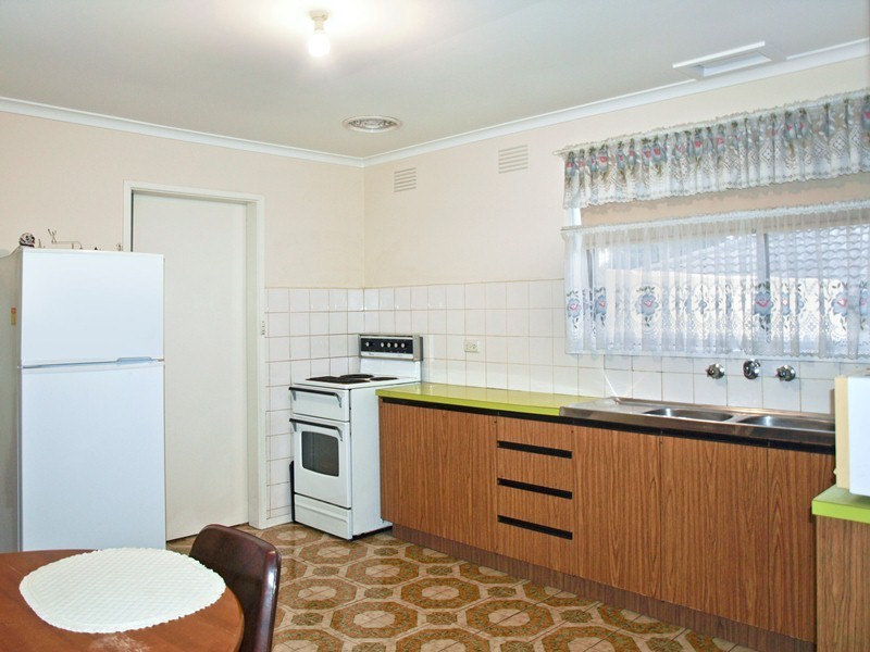 2/38 Pitt Street, Ringwood VIC 3134