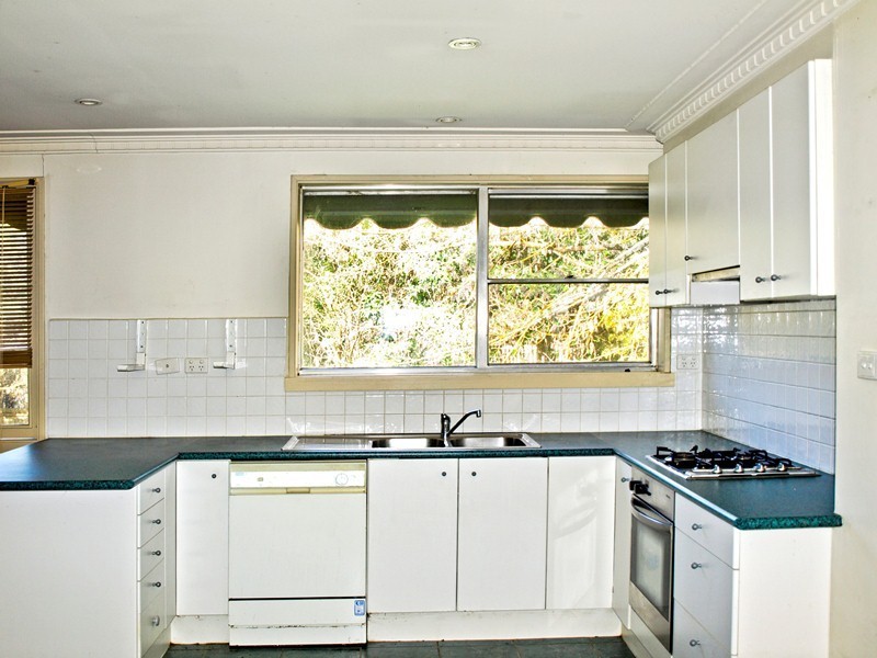 21 Heathwood Street, Ringwood East VIC 3135