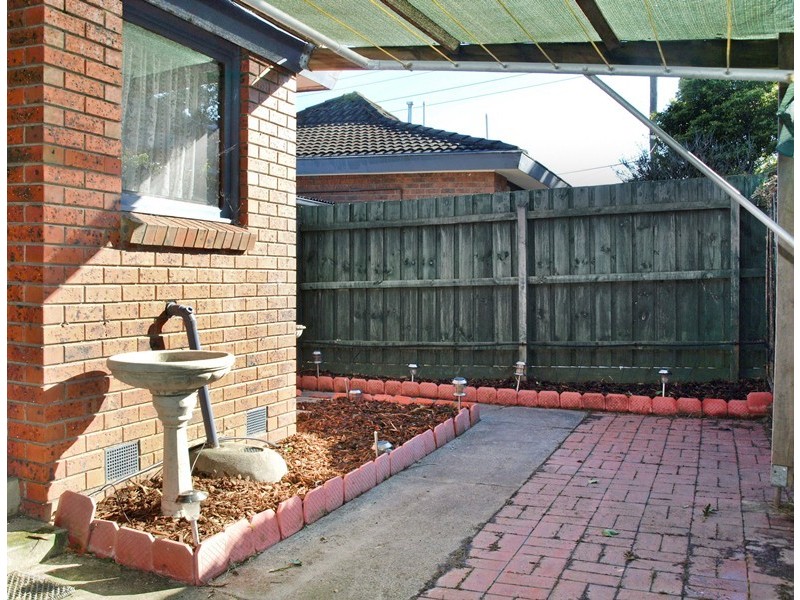 2/7 Barkly Street, Ringwood VIC 3134