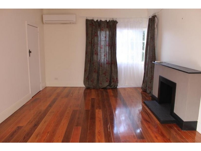 1/2 Kirk Street, Ringwood VIC 3134