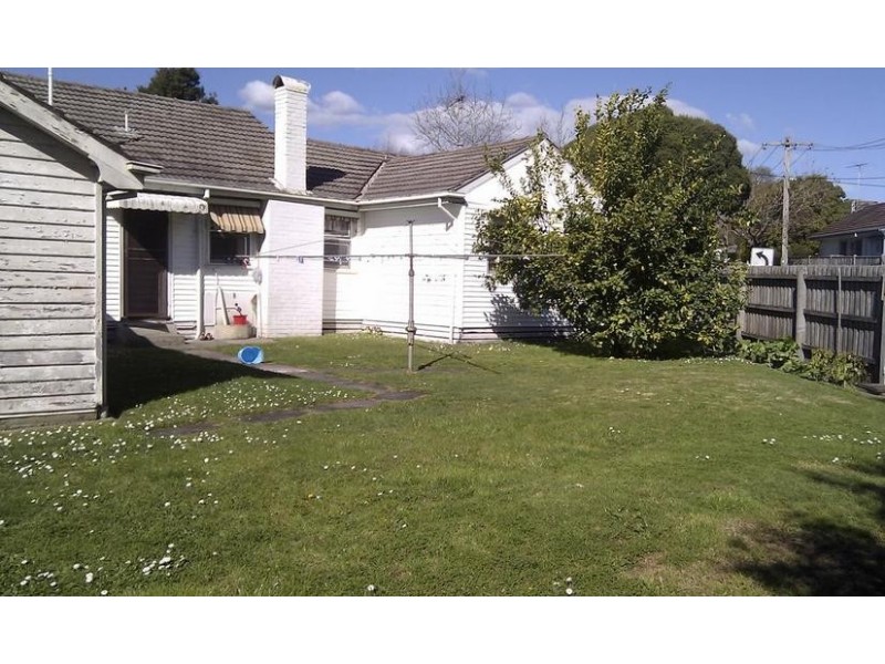 5 Illoura Avenue, Ringwood East VIC 3135