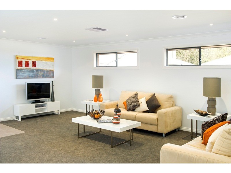 1/19-21 Mines Road, Ringwood East VIC 3135