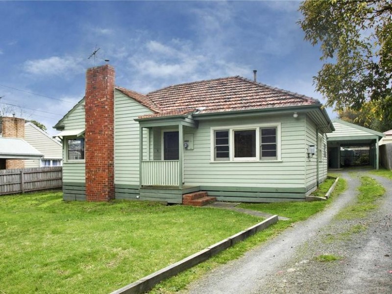 9 Eastfield Road, Ringwood East VIC 3135