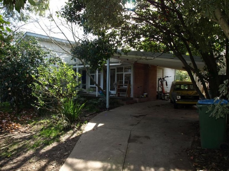 1/26 Kalinda Road, Croydon VIC 3136