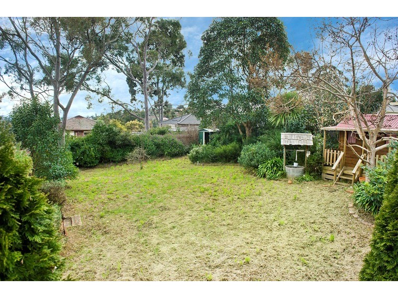 1 Erskine Ridge, Mooroolbark VIC 3138