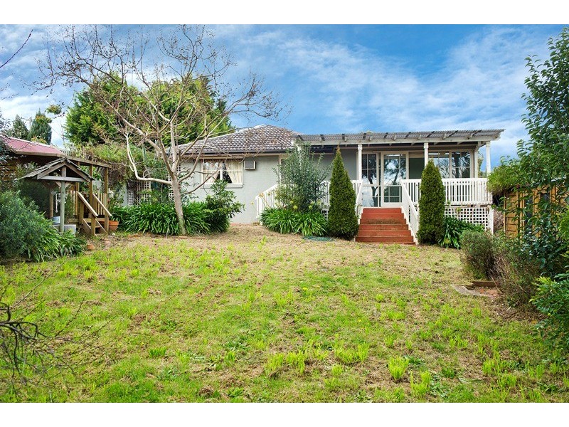 1 Erskine Ridge, Mooroolbark VIC 3138