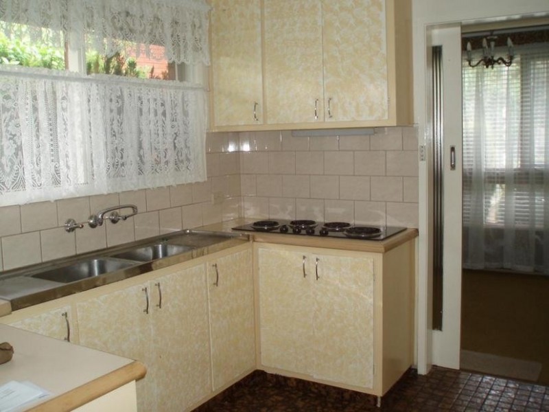 12 Jeffrey Drive, Ringwood VIC 3134