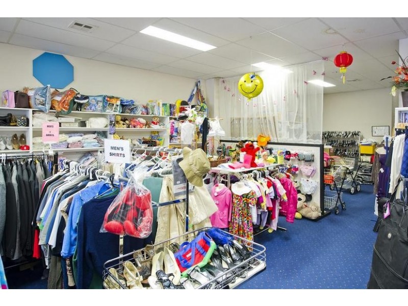 66 Railway Avenuw, Ringwood East VIC 3135