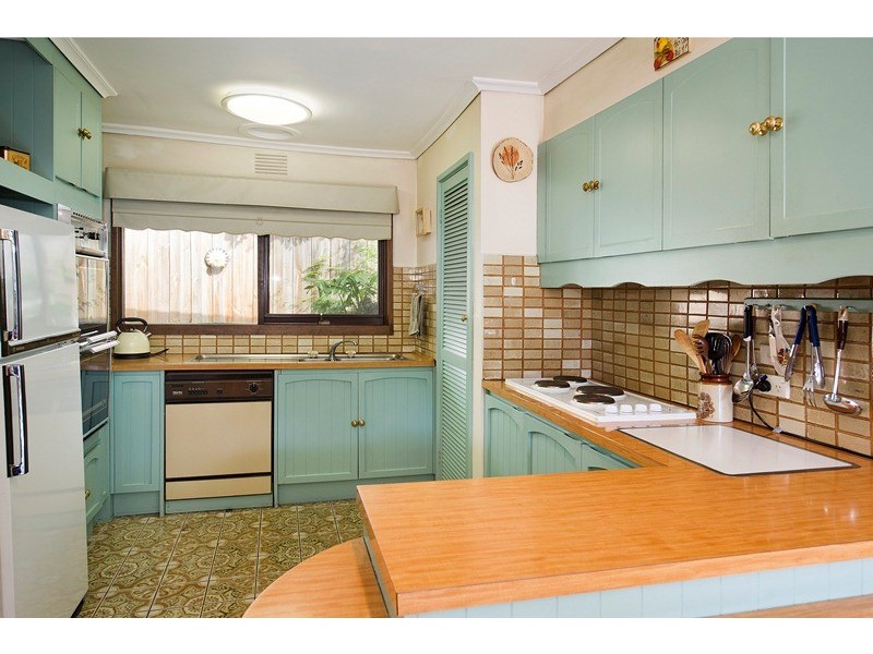 14 Canterbury Road, Heathmont VIC 3135