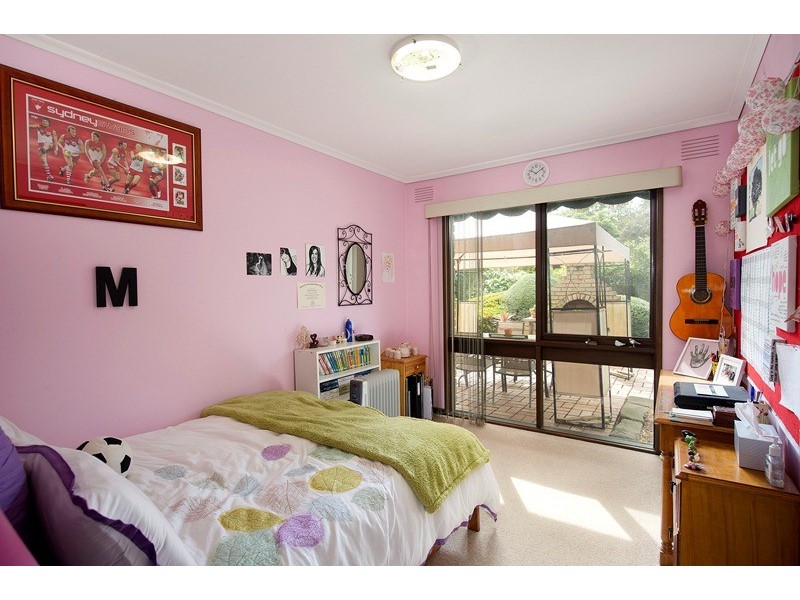 14 Canterbury Road, Heathmont VIC 3135