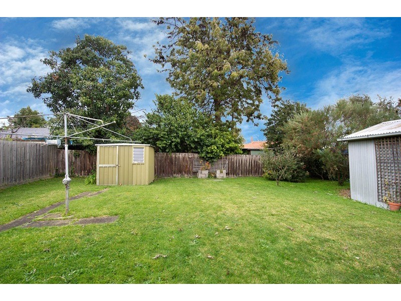 11 Inez Avenue, Ringwood VIC 3134