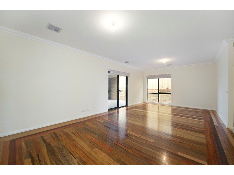 9 Scurry Drive, Croydon VIC 3136