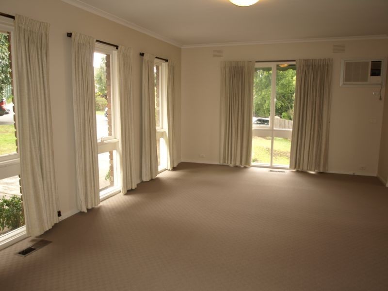 6 Goldsmith Avenue, Ringwood North VIC 3134