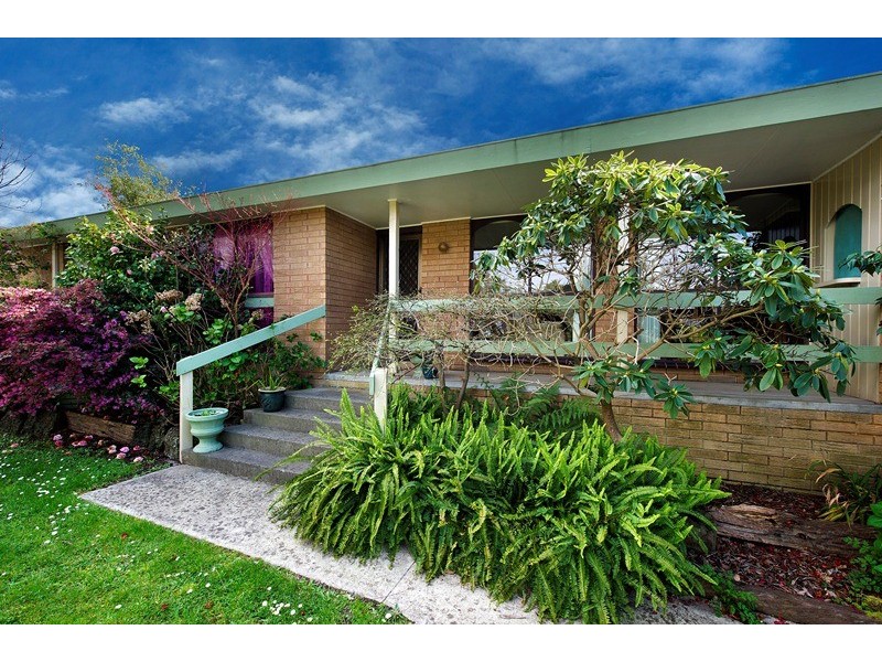 21 Norris Drive, Lilydale VIC 3140