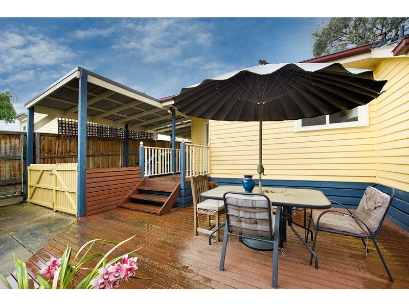 28 Beaufort Road, Croydon VIC 3136