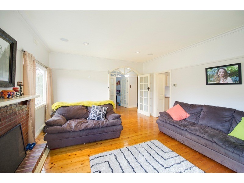 28 Beaufort Road, Croydon VIC 3136