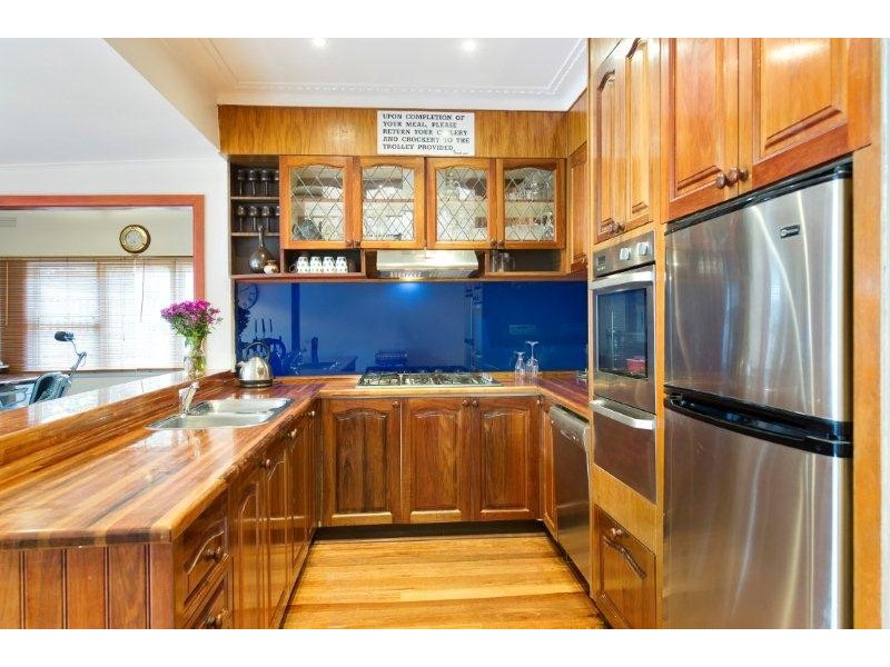 65 Lyons Road, Croydon North VIC 3136