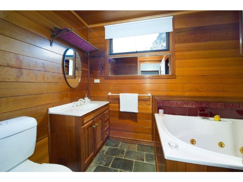 65 Lyons Road, Croydon North VIC 3136