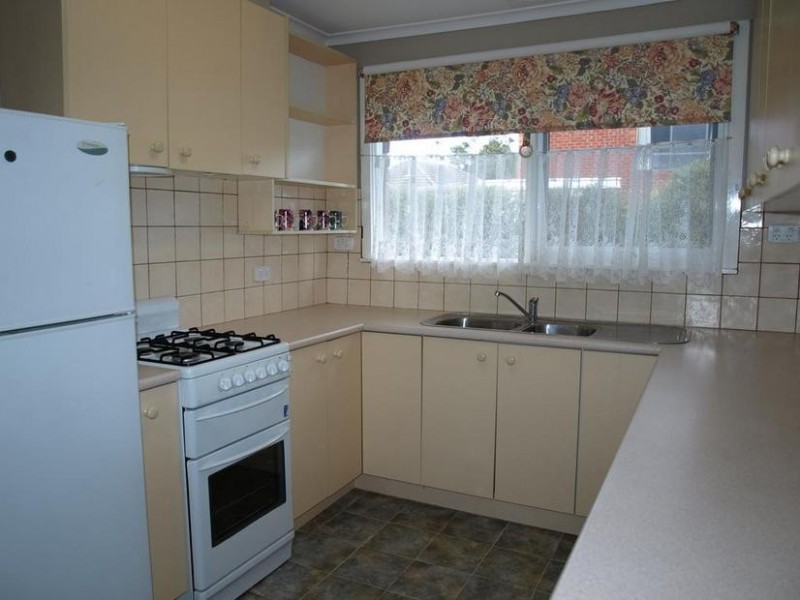 8/472 Canterbury Road, Forest Hill VIC 3131