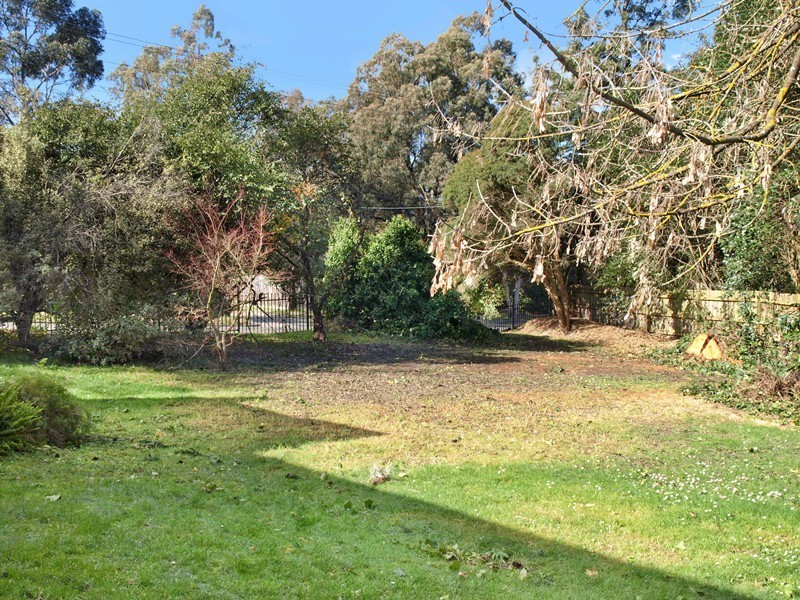 21 Heathwood Street, Ringwood East VIC 3135